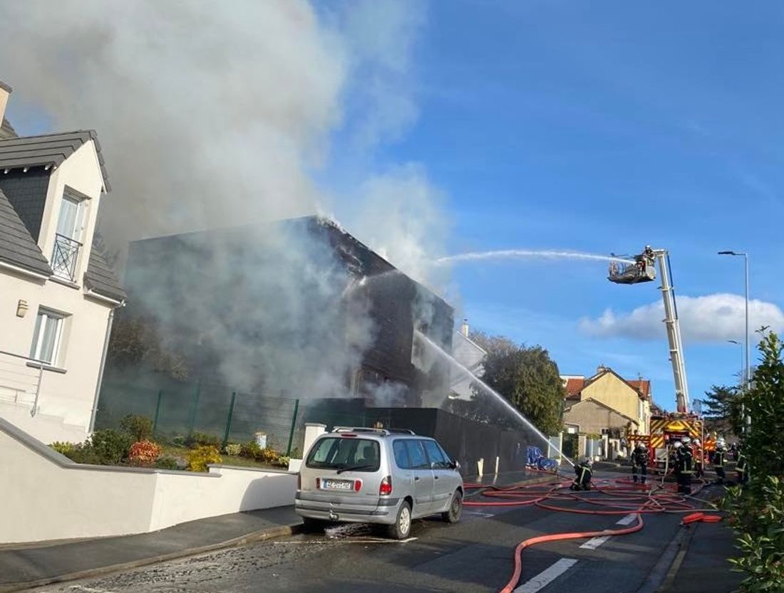 Au Mans, incendie rue Paul-Louis-Jacques